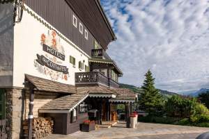 <span><span><span>Hôtel</span></span></span> 4 étoiles <span><span><span>au pied des pistes </span></span></span>à <span><span><span>Megève</span></span></span>
